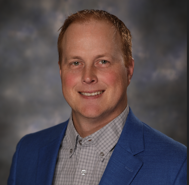 Russ Canfield headshot